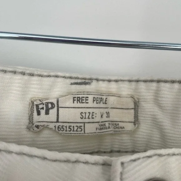 Free People Women's Off White Stretch Skinny Mid Rise Corduroy Pants Size W 30 - Picture 6 of 9
